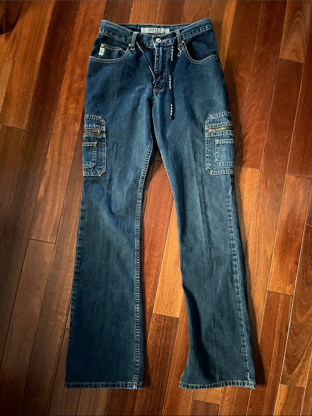 Y2K Crest Flared Blue Jeans size 3/4